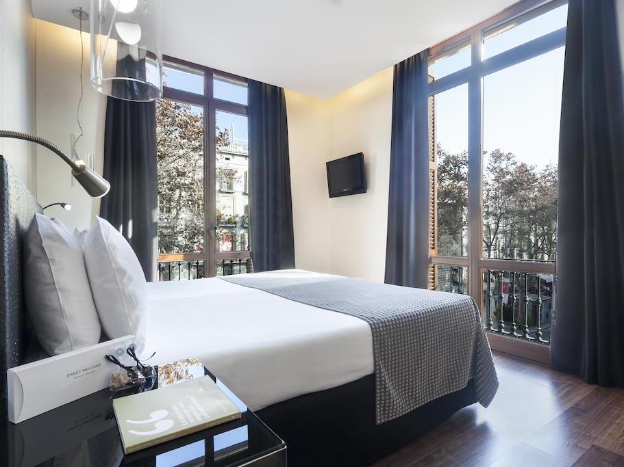 Hotel Exe Ramblas Boqueria 3*