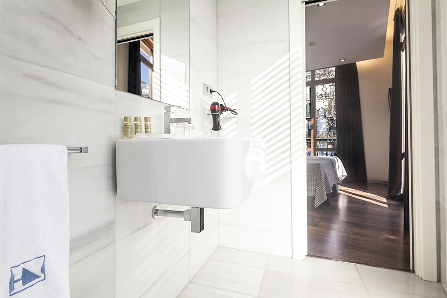 Hotel Exe Ramblas Boqueria 3*