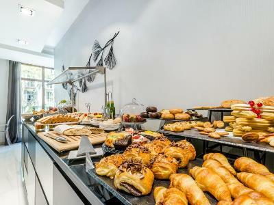 Exe Ramblas Boqueria Hotel 3*